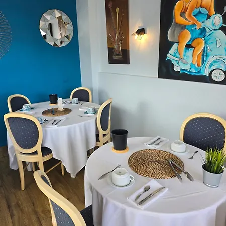 Hotell L'ideal Le Mountbatten 3*