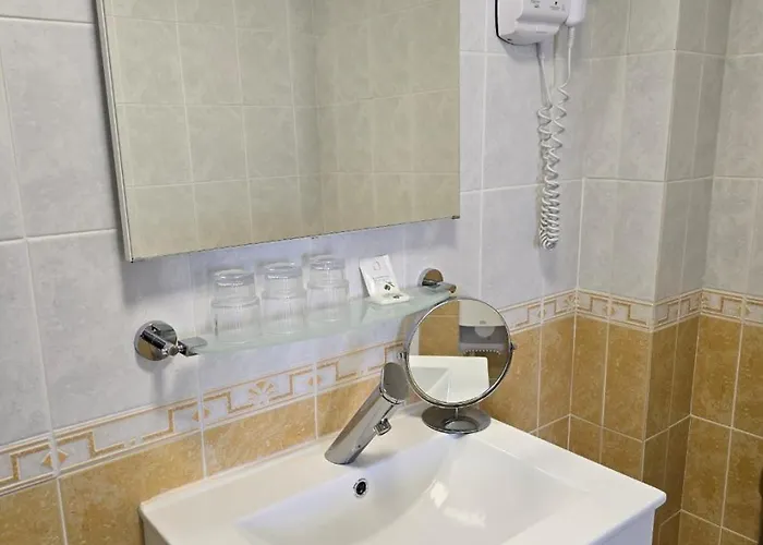 מלון L'ideal Le Mountbatten