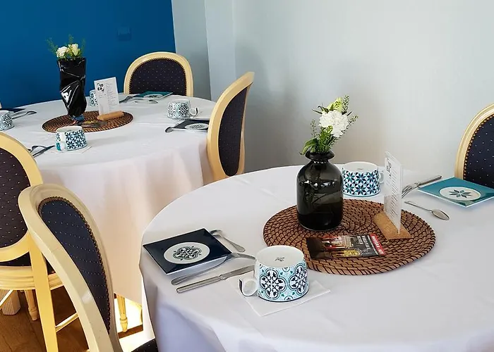 L'ideal Le Mountbatten 3* ארומנש-לה-באינס